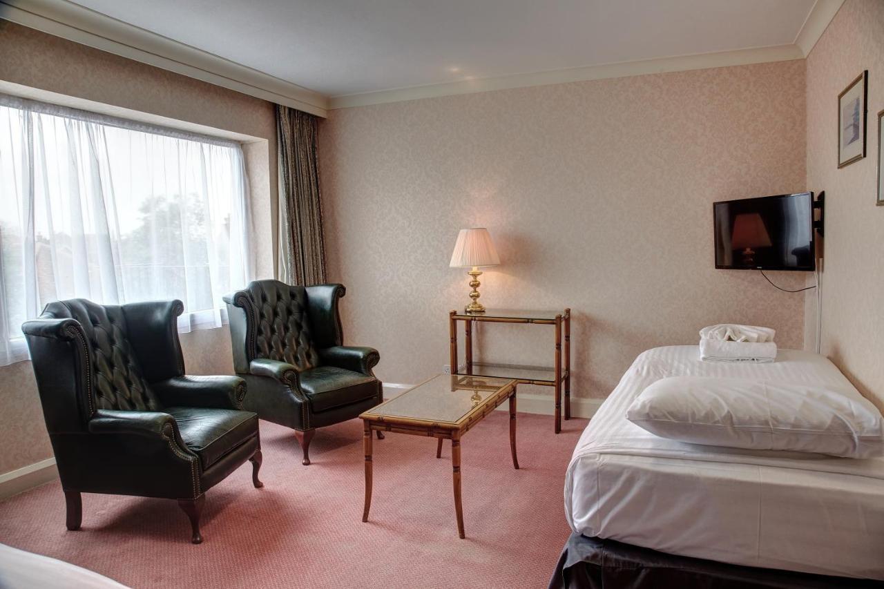 The Orwell Hotel Филикстоу Экстерьер фото