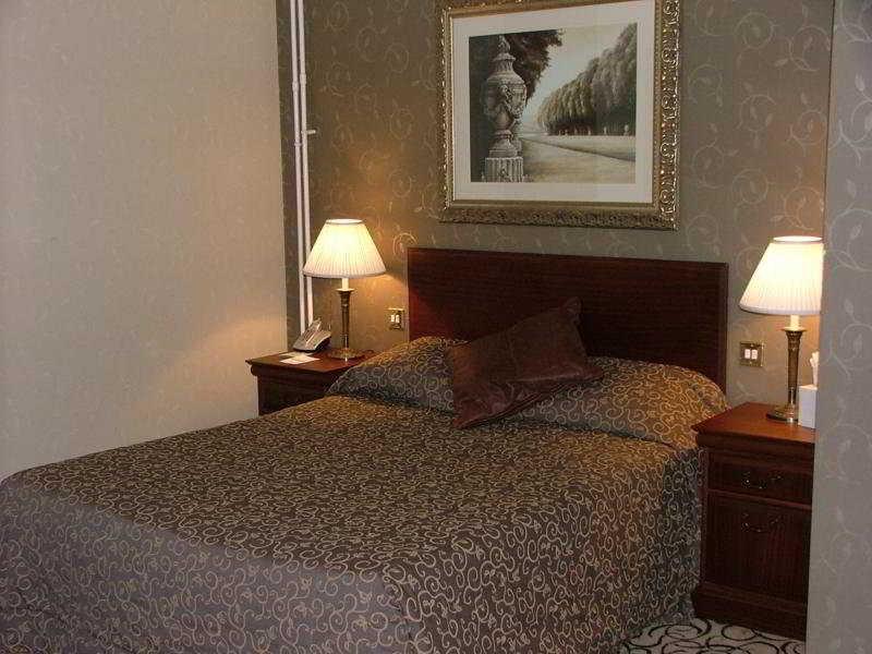 The Orwell Hotel Филикстоу Экстерьер фото